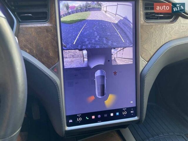 Серый Тесла Модель Х, объемом двигателя 0 л и пробегом 48 тыс. км за 62000 $, фото 12 на Automoto.ua