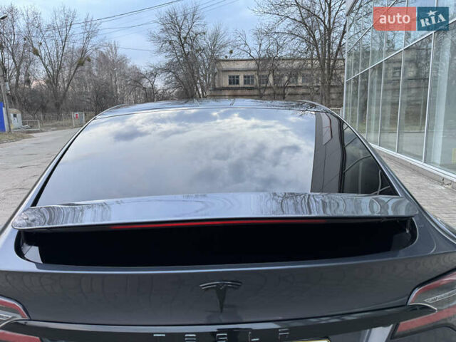 Серый Тесла Модель Х, объемом двигателя 0 л и пробегом 114 тыс. км за 43350 $, фото 51 на Automoto.ua