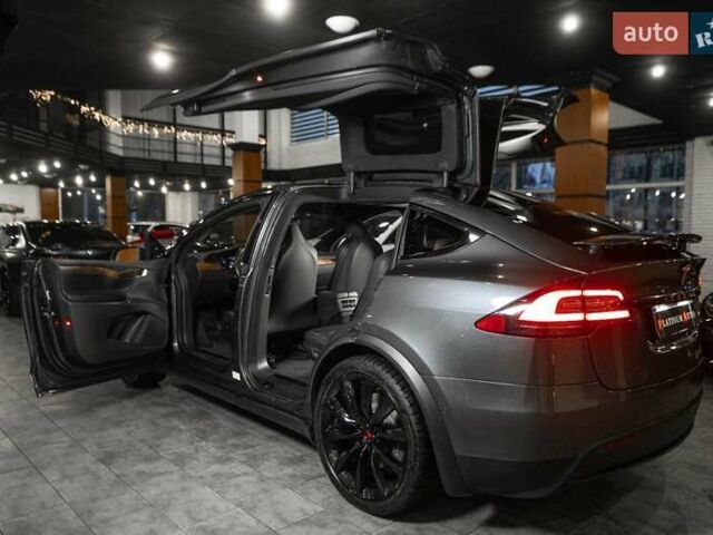 Тесла Модель Х 2019 в Одессе на Automoto.ua Серый Тесла Модель Х, объемом двигателя 0 л и пробегом 45 тыс. км за 29999 $, фото 6 на Automoto.ua