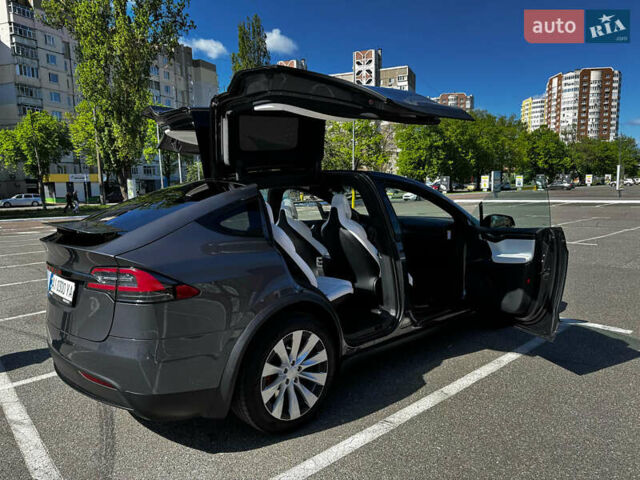 Тесла Модель Х 2019 у Києві на Automoto.ua Сірий Тесла Модель Х, об'ємом двигуна 0 л та пробігом 83 тис. км за 50000 $, фото 31 на Automoto.ua