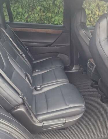 Серый Тесла Модель Х, объемом двигателя 0 л и пробегом 119 тыс. км за 28900 $, фото 6 на Automoto.ua