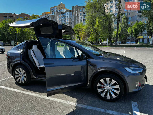Тесла Модель Х 2019 у Києві на Automoto.ua Сірий Тесла Модель Х, об'ємом двигуна 0 л та пробігом 83 тис. км за 50000 $, фото 30 на Automoto.ua