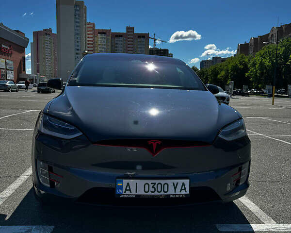 Тесла Модель Х 2019 у Києві на Automoto.ua Сірий Тесла Модель Х, об'ємом двигуна 0 л та пробігом 83 тис. км за 50000 $, фото 10 на Automoto.ua