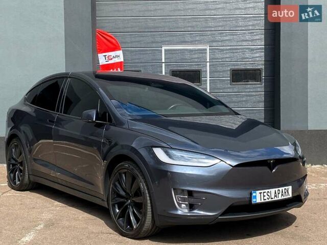 Сірий Тесла Модель Х, об'ємом двигуна 0 л та пробігом 176 тис. км за 36500 $, фото 10 на Automoto.ua
