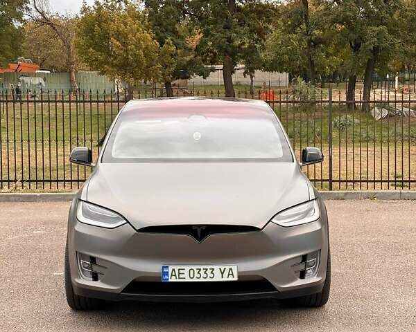 Сірий Тесла Модель Х, об'ємом двигуна 0 л та пробігом 133 тис. км за 25500 $, фото 23 на Automoto.ua