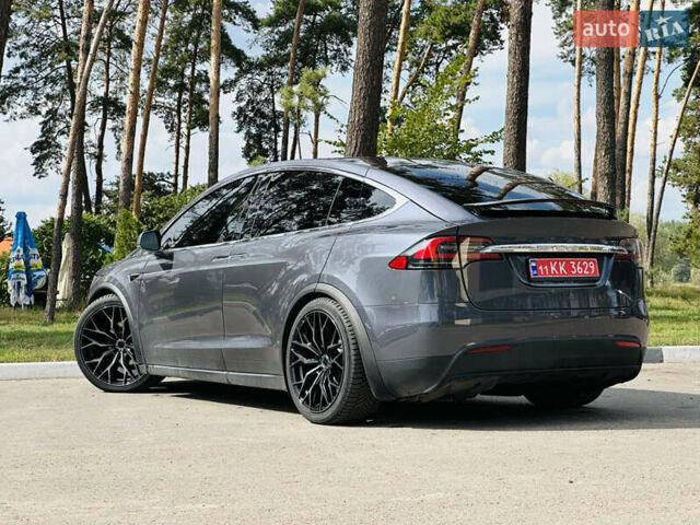 Серый Тесла Модель Х, объемом двигателя 0 л и пробегом 18 тыс. км за 33000 $, фото 1 на Automoto.ua