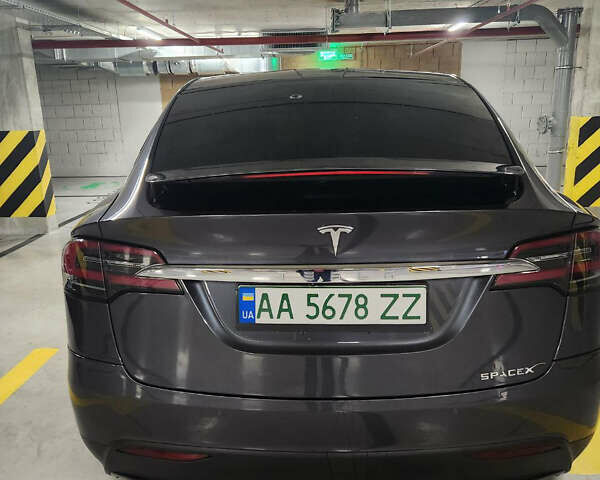 Сірий Тесла Модель Х, об'ємом двигуна 0 л та пробігом 38 тис. км за 37000 $, фото 6 на Automoto.ua