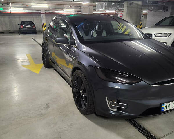 Сірий Тесла Модель Х, об'ємом двигуна 0 л та пробігом 38 тис. км за 37000 $, фото 2 на Automoto.ua