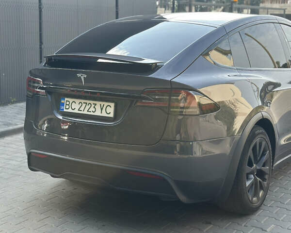 Сірий Тесла Модель Х, об'ємом двигуна 0 л та пробігом 27 тис. км за 41300 $, фото 17 на Automoto.ua
