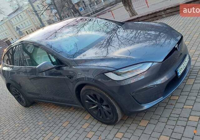 Серый Тесла Модель Х, объемом двигателя 0 л и пробегом 5 тыс. км за 52999 $, фото 25 на Automoto.ua