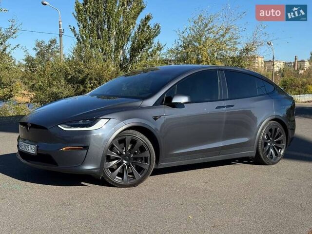 Серый Тесла Модель Х, объемом двигателя 0 л и пробегом 32 тыс. км за 55500 $, фото 5 на Automoto.ua