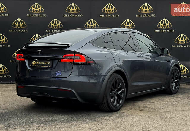 Серый Тесла Модель Х, объемом двигателя 0 л и пробегом 29 тыс. км за 47900 $, фото 7 на Automoto.ua