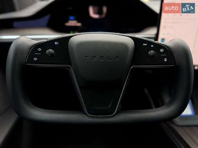Серый Тесла Модель Х, объемом двигателя 0 л и пробегом 29 тыс. км за 47900 $, фото 26 на Automoto.ua