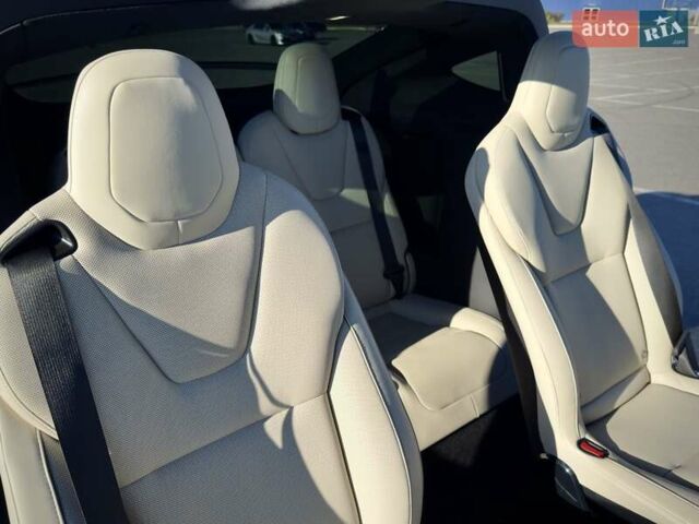 Сірий Тесла Модель Х, об'ємом двигуна 0 л та пробігом 20 тис. км за 57000 $, фото 5 на Automoto.ua