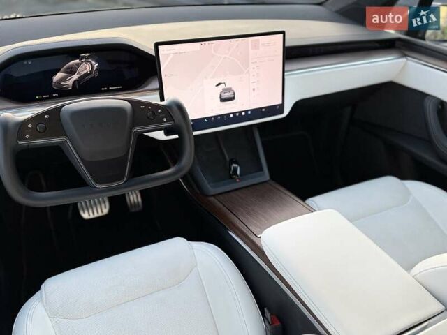 Серый Тесла Модель Х, объемом двигателя 0 л и пробегом 69 тыс. км за 40000 $, фото 22 на Automoto.ua