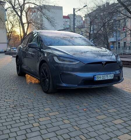 Серый Тесла Модель Х, объемом двигателя 0 л и пробегом 5 тыс. км за 52999 $, фото 6 на Automoto.ua