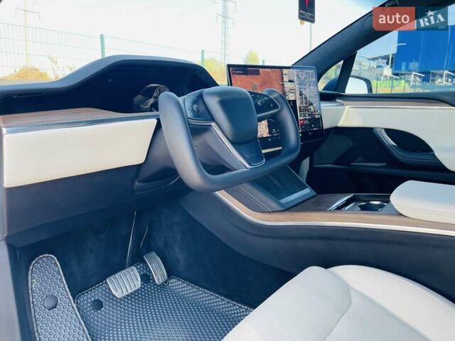 Сірий Тесла Модель Х, об'ємом двигуна 0 л та пробігом 42 тис. км за 44600 $, фото 29 на Automoto.ua