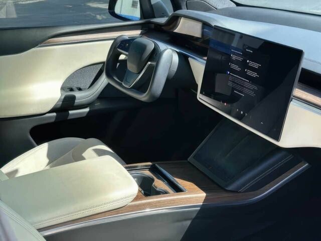 Сірий Тесла Модель Х, об'ємом двигуна 0 л та пробігом 48 тис. км за 41300 $, фото 7 на Automoto.ua