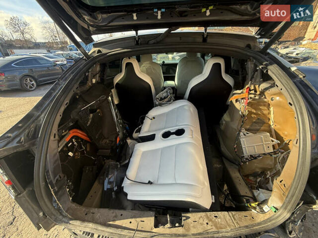 Сірий Тесла Модель Х, об'ємом двигуна 0 л та пробігом 37 тис. км за 35000 $, фото 7 на Automoto.ua