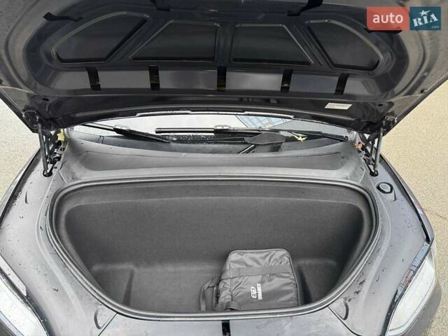 Сірий Тесла Модель Х, об'ємом двигуна 0 л та пробігом 23 тис. км за 49999 $, фото 9 на Automoto.ua