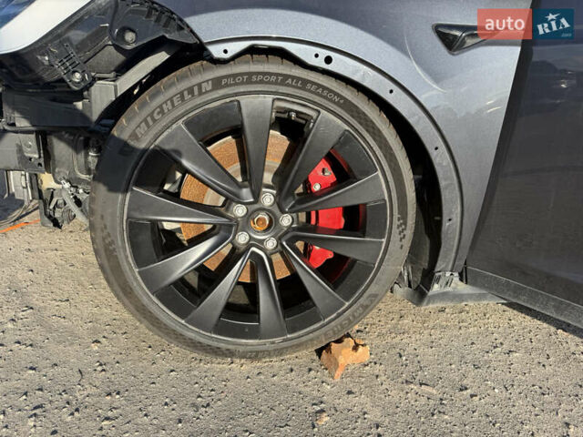 Сірий Тесла Модель Х, об'ємом двигуна 0 л та пробігом 37 тис. км за 35000 $, фото 9 на Automoto.ua