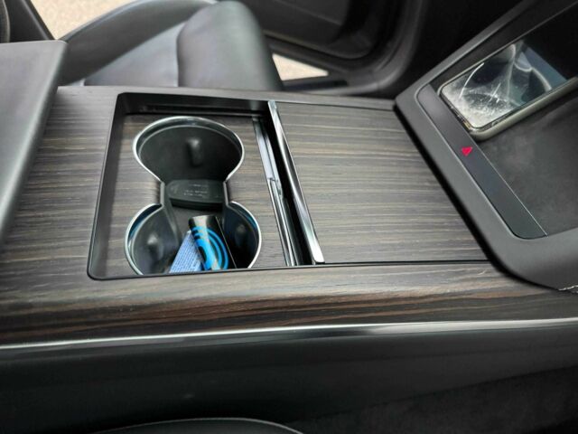 Тесла Модель Х 2023 у Києві на Automoto.ua Сірий Тесла Модель Х, об'ємом двигуна 0 л та пробігом 23 тис. км за 49999 $, фото 22 на Automoto.ua