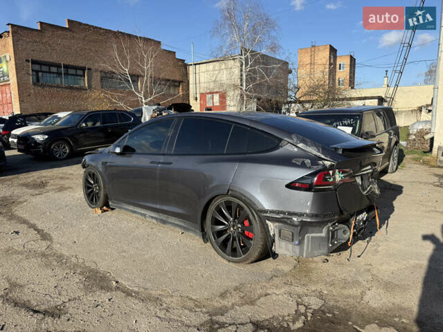 Сірий Тесла Модель Х, об'ємом двигуна 0 л та пробігом 37 тис. км за 35000 $, фото 3 на Automoto.ua