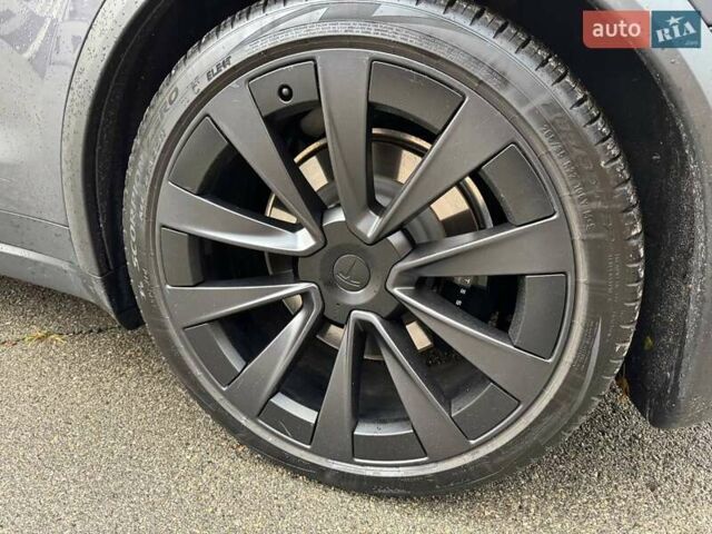 Тесла Модель Х 2023 у Києві на Automoto.ua Сірий Тесла Модель Х, об'ємом двигуна 0 л та пробігом 23 тис. км за 49999 $, фото 9 на Automoto.ua