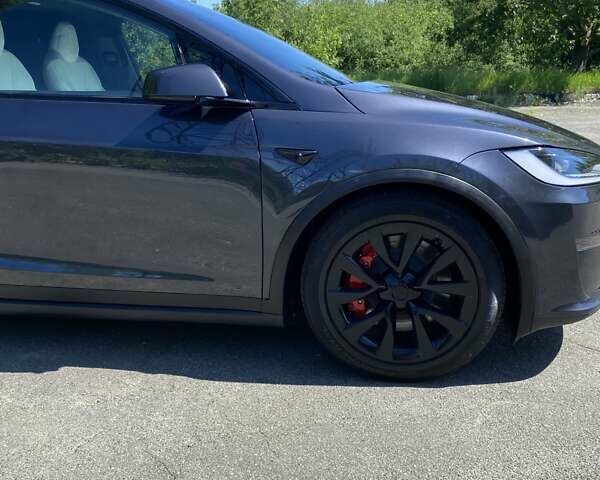 Серый Тесла Модель Х, объемом двигателя 0 л и пробегом 6 тыс. км за 67000 $, фото 26 на Automoto.ua
