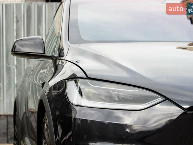 Сірий Тесла Модель Х, об'ємом двигуна 0 л та пробігом 10 тис. км за 70000 $, фото 18 на Automoto.ua