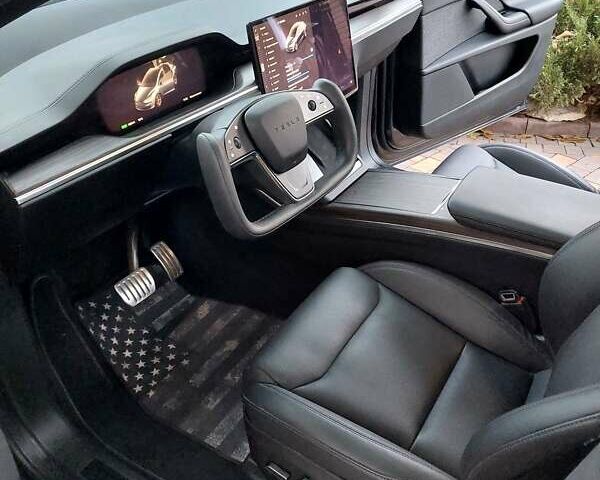 Тесла Модель Х 2024 у Харкові на Automoto.ua Сірий Тесла Модель Х, об'ємом двигуна 0 л та пробігом 11 тис. км за 52900 $, фото 18 на Automoto.ua