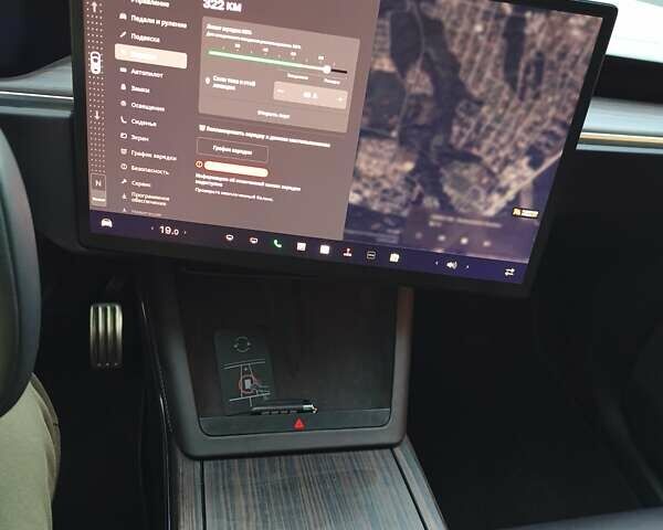 Сірий Тесла Модель Х, об'ємом двигуна 0 л та пробігом 27 тис. км за 52900 $, фото 33 на Automoto.ua