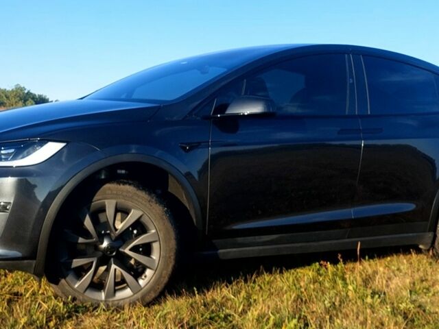 Тесла Модель Х 2024 у Валках на Automoto.ua Сірий Тесла Модель Х, об'ємом двигуна 0 л та пробігом 11 тис. км за 52900 $, фото 5 на Automoto.ua