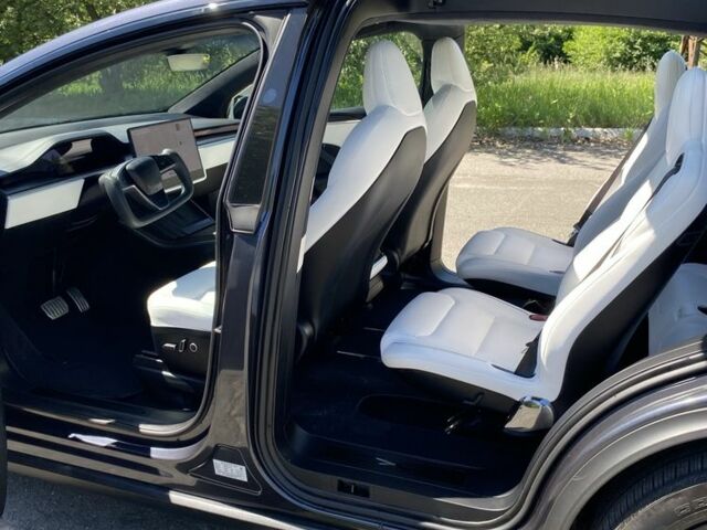 Сірий Тесла Модель Х, об'ємом двигуна 0 л та пробігом 3 тис. км за 65000 $, фото 1 на Automoto.ua