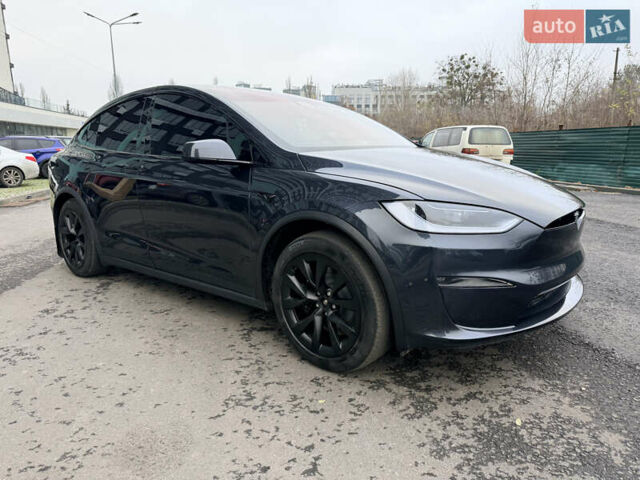 Серый Тесла Модель Х, объемом двигателя 0 л и пробегом 18 тыс. км за 56900 $, фото 3 на Automoto.ua