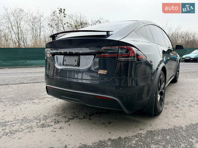 Серый Тесла Модель Х, объемом двигателя 0 л и пробегом 18 тыс. км за 56900 $, фото 11 на Automoto.ua