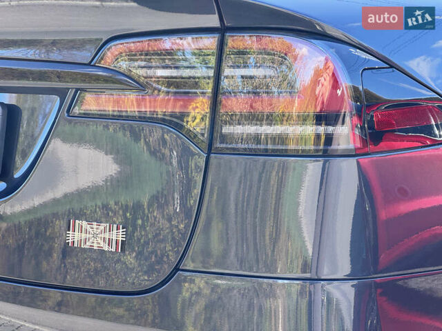 Тесла Модель Х 2024 у Києві на Automoto.ua Сірий Тесла Модель Х, об'ємом двигуна 0 л та пробігом 6 тис. км за 66300 $, фото 18 на Automoto.ua