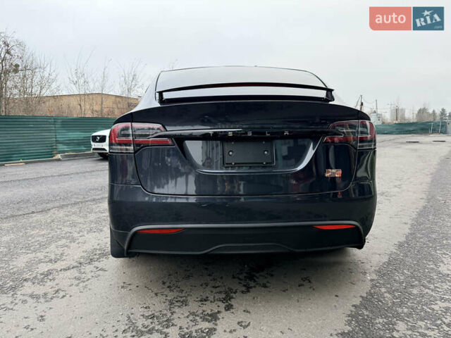 Серый Тесла Модель Х, объемом двигателя 0 л и пробегом 18 тыс. км за 56900 $, фото 7 на Automoto.ua