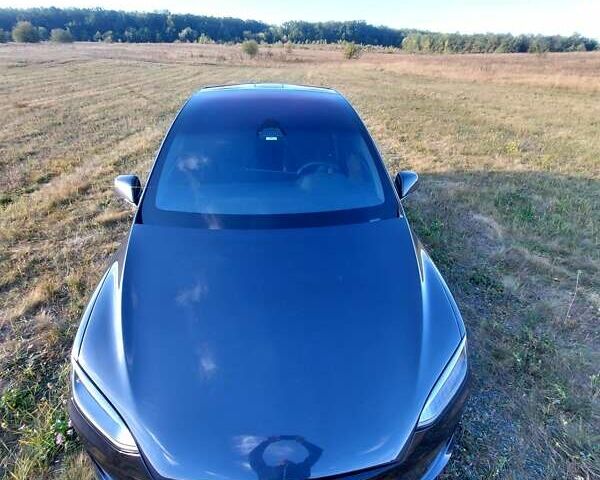 Серый Тесла Модель Х, объемом двигателя 0 л и пробегом 10 тыс. км за 52000 $, фото 24 на Automoto.ua