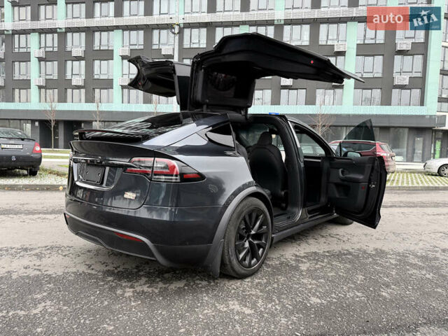 Серый Тесла Модель Х, объемом двигателя 0 л и пробегом 18 тыс. км за 56900 $, фото 12 на Automoto.ua