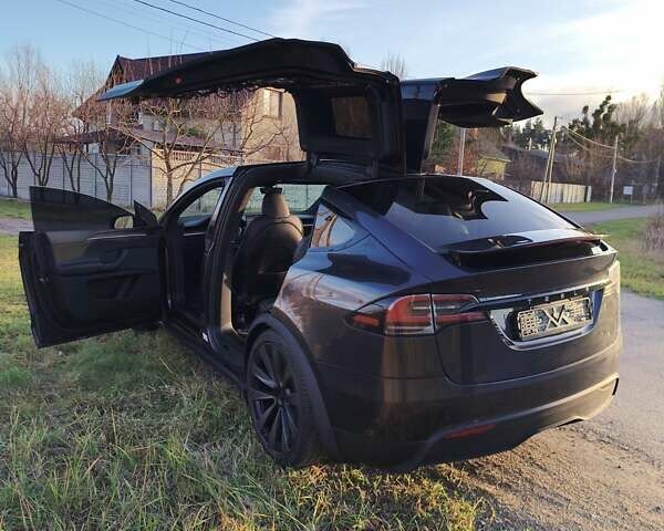 Сірий Тесла Модель Х, об'ємом двигуна 0 л та пробігом 27 тис. км за 52900 $, фото 5 на Automoto.ua