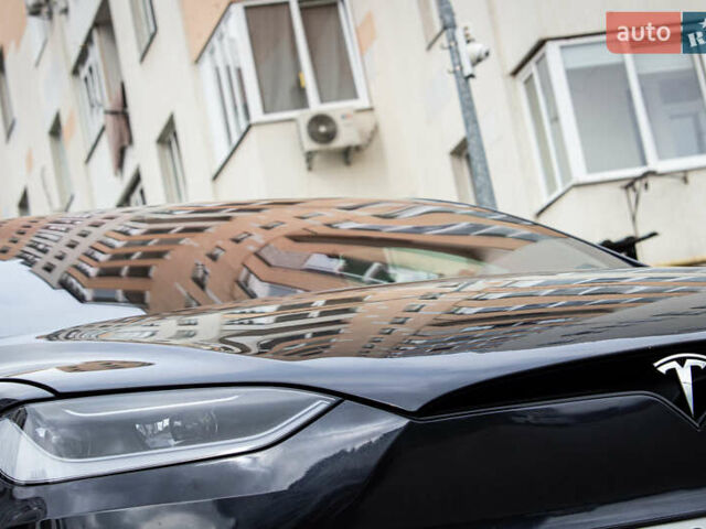 Сірий Тесла Модель Х, об'ємом двигуна 0 л та пробігом 10 тис. км за 70000 $, фото 21 на Automoto.ua