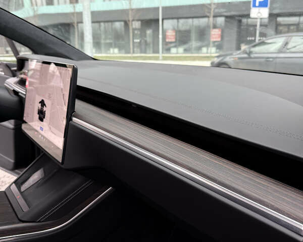 Серый Тесла Модель Х, объемом двигателя 0 л и пробегом 18 тыс. км за 56900 $, фото 21 на Automoto.ua