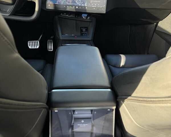 Сірий Тесла Модель Х, об'ємом двигуна 0 л та пробігом 27 тис. км за 52900 $, фото 18 на Automoto.ua