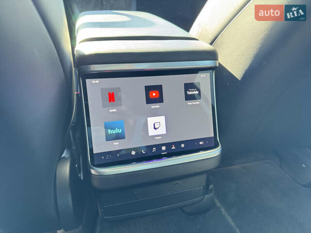 Тесла Модель Х 2024 у Києві на Automoto.ua Сірий Тесла Модель Х, об'ємом двигуна 0 л та пробігом 6 тис. км за 66300 $, фото 44 на Automoto.ua