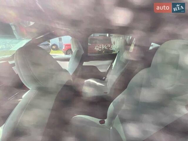 Тесла Модель Х 2025 у Рівному на Automoto.ua Сірий Тесла Модель Х, об'ємом двигуна 0 л та пробігом 12 тис. км за 42900 $, фото 25 на Automoto.ua