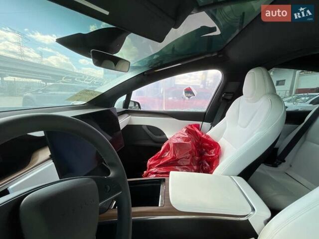 Тесла Модель Х 2025 у Рівному на Automoto.ua Сірий Тесла Модель Х, об'ємом двигуна 0 л та пробігом 12 тис. км за 42900 $, фото 32 на Automoto.ua