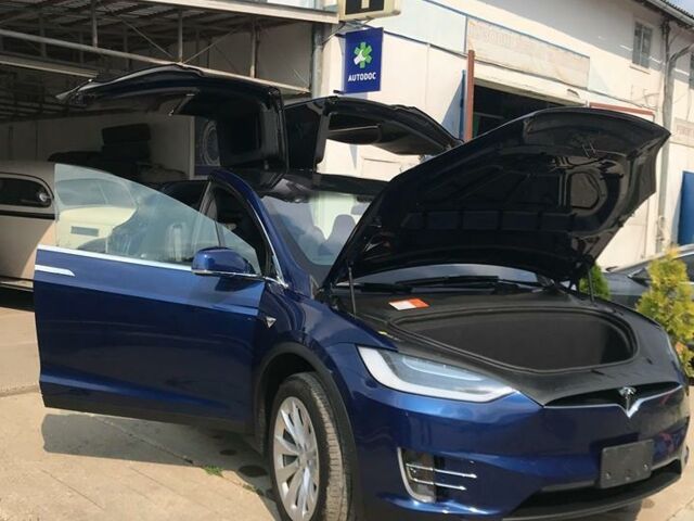 Синий Тесла Модель Х, объемом двигателя 0 л и пробегом 5 тыс. км за 85000 $, фото 8 на Automoto.ua