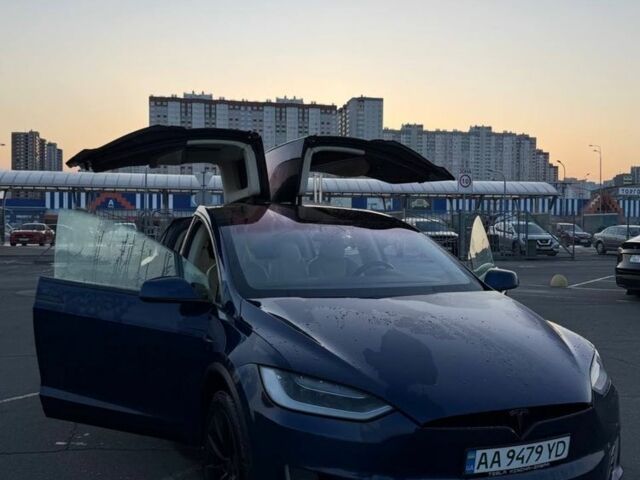 Синий Тесла Модель Х, объемом двигателя 0 л и пробегом 191 тыс. км за 19000 $, фото 9 на Automoto.ua