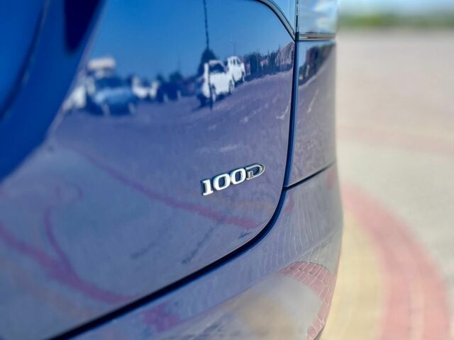 Синій Тесла Модель Х, об'ємом двигуна 0 л та пробігом 121 тис. км за 25999 $, фото 3 на Automoto.ua